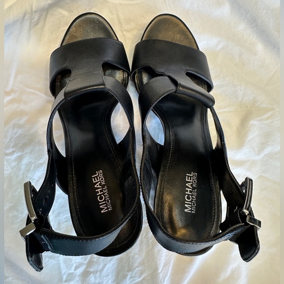 Michael Kors Black Leather Women's Platform Heels - Picture 5 of 8